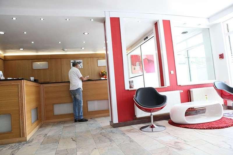 Hotel De France Saint-Gilles Interior foto